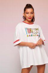 Karavan: Oversized T-Shirt "Summer Laundry"
